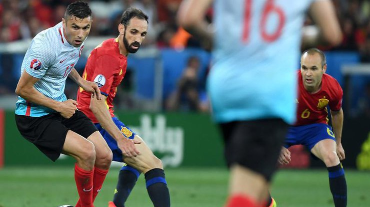 Евро-2016: матч Испания-Турция