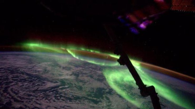 Ученые опубликовали уникальный снимок северного сияния