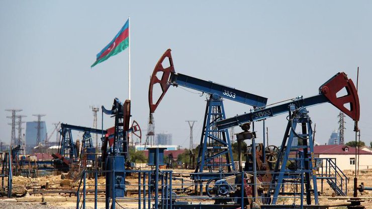 Азербайджан играет важную роль в качестве производителя энергоресурсов
