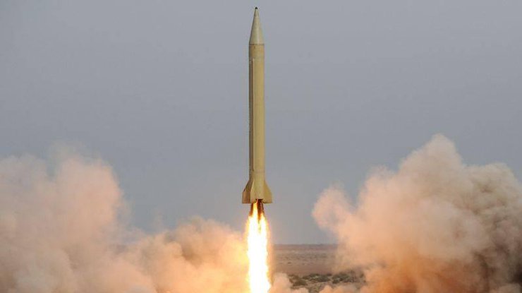 КНДР провела успешный запуск трех баллистических ракет