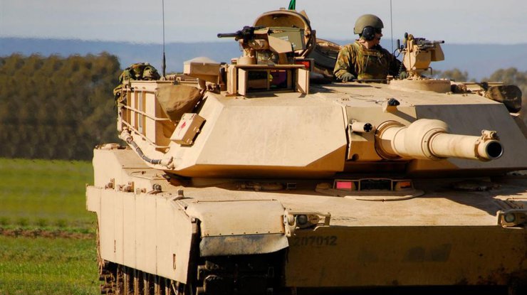 В Румынию прибыли 300 танков из США