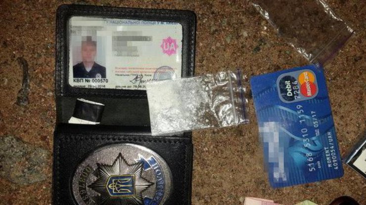 В Киеве полицейские попались на изготовлении амфетамина 
