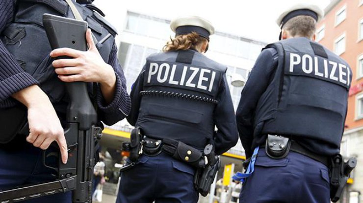 В Мюнхене стрельбу устроили трое человек