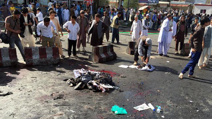 Количество жертв теракта в Кабуле увеличилось до 80 человек