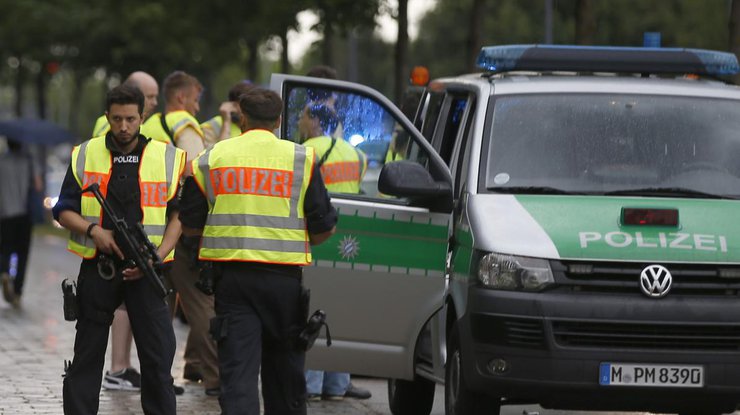 Полиция нашла мюнхенского стрелка убитым