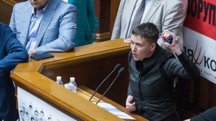 Савченко рассказала, почему ей трудно быть депутатом 