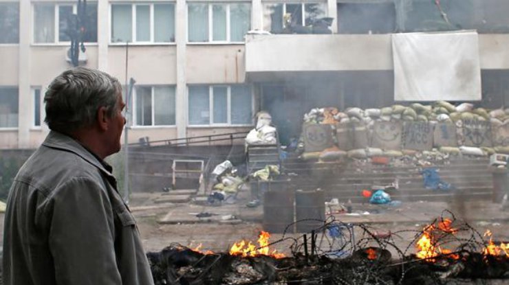 На Донбассе боевики накрыли огнем жилые дома 