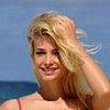 Татьяна Котова на пляже в Ницце потеряла нижнее белье (фото)