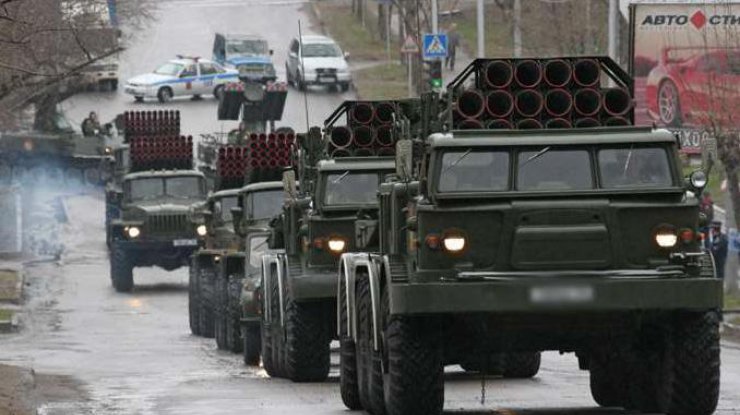 Россия перебрасывает военную технику в Дебальцево 