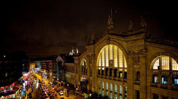 В Париже эвакуировали главный вокзал из-за угрозы взрыва 