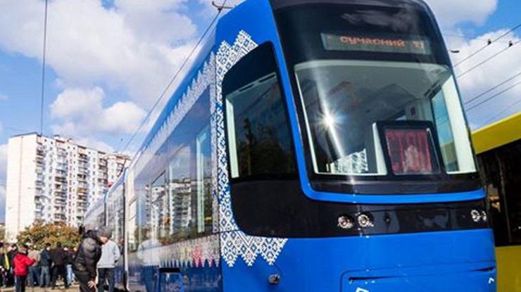 В Киеве запустили трамвай с Wi-Fi и кондиционером. Фото: "Киевпастранс"\Facebook