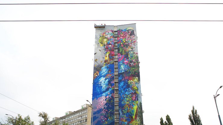 Художник из Майами нарисовал мурал в Киеве. Фото: Geo Leros\Facebook