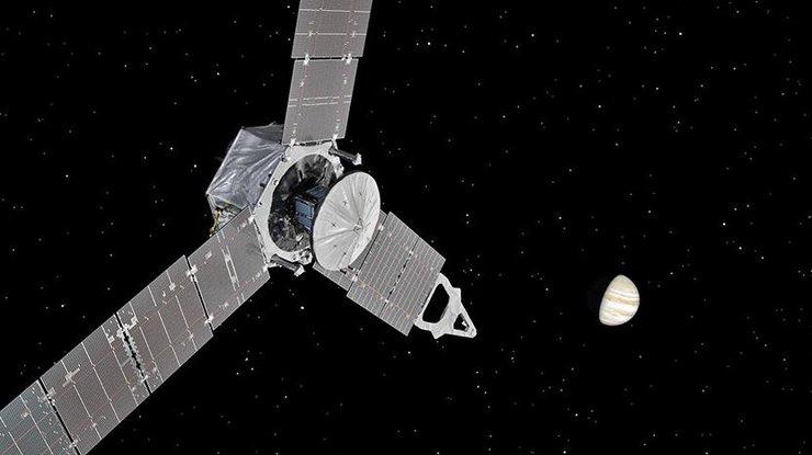 Juno вышел на полярную орбиту Юпитера 5 июля 2016 года. Фото NASA