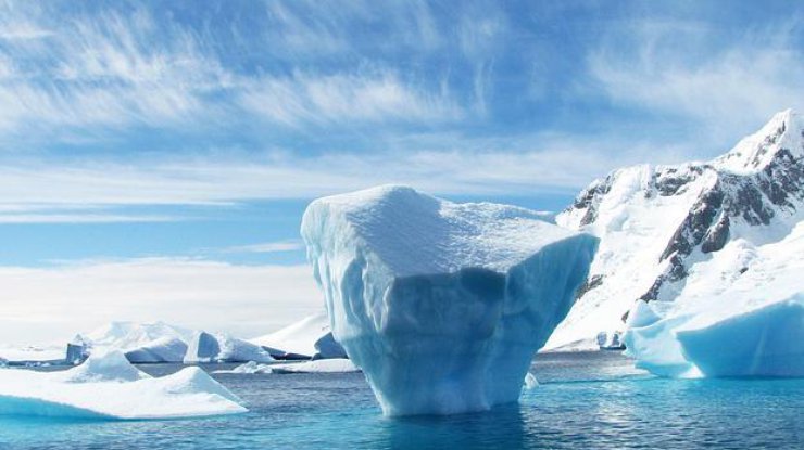 От ледника может отколоться айсберг размером с Шотландию