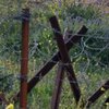 На границе с Крымом установят противотанковые ежи 
