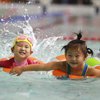 В Китае после похода в бассейн отравились 300 детей