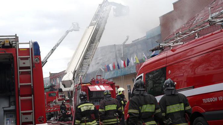 Число погибших при пожаре в Москве увеличилось 