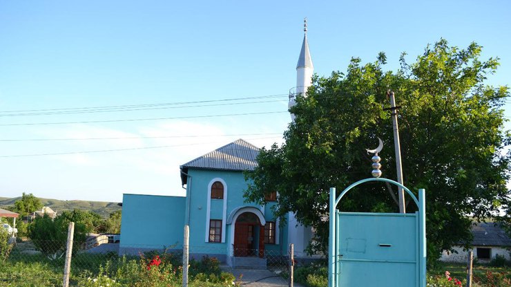 В Крыму злоумышленники пытались поджечь мечеть 