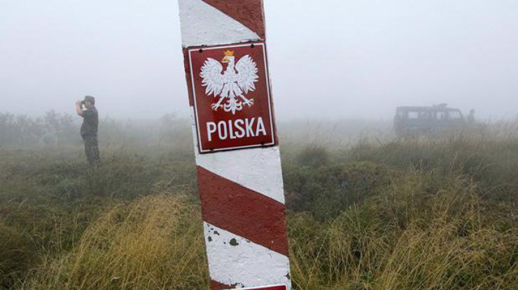 Польша усиливает границу с Украиной из-за волн мигрантов