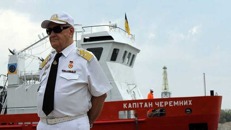 В Киеве спустили на воду модернизированное гидрографическое судно