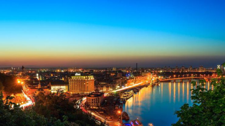 В Киев массово едут иностранные туристы 