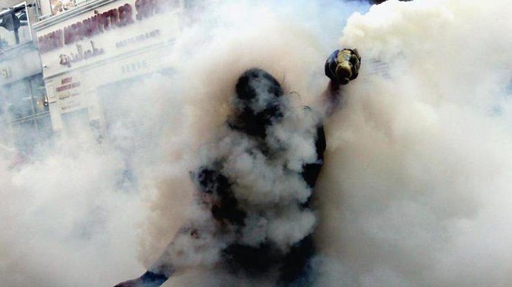 В Турции происходят столкновения на почве отстранения 28 мэров