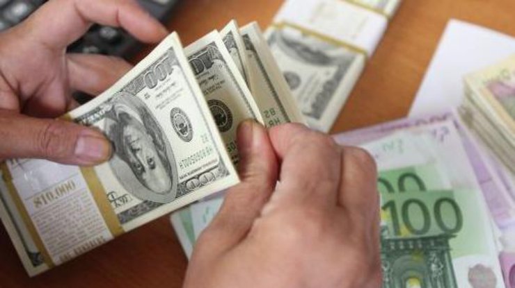 Курс доллара в Украине упал