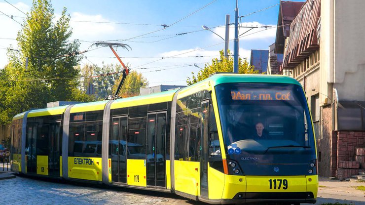 В Киеве трамвайные пути сделают бесшумными