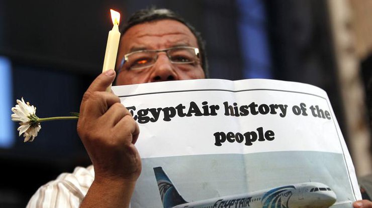 На обломках A320 Egypt Air нашли следы тротила