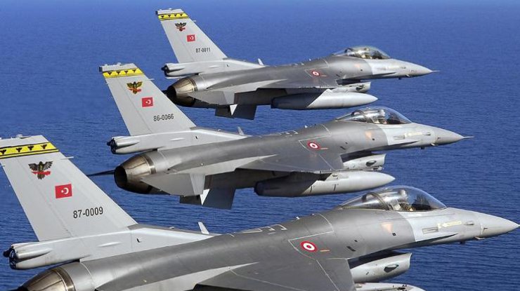 Турция нанесла новые удары по объектам ИГИЛ в Сирии (фото: cont.ws)