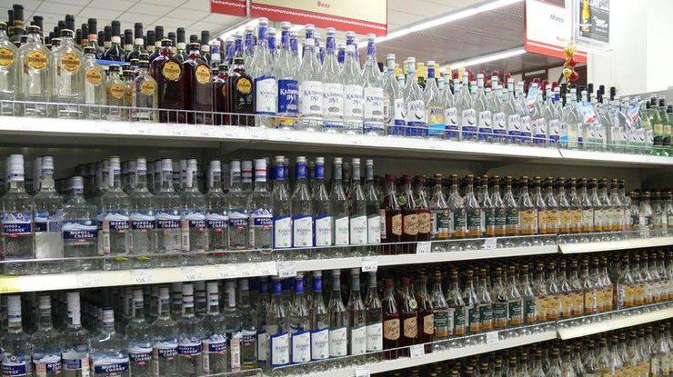 В Харьковской области шесть человек умерли от отравления алкоголем 