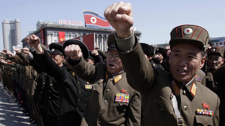Корейская народная армия пригрозила стереть военною базу США с лица земли