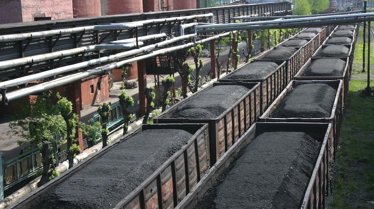 Решение кабмина позволит накопить запасы угля в полных объемах