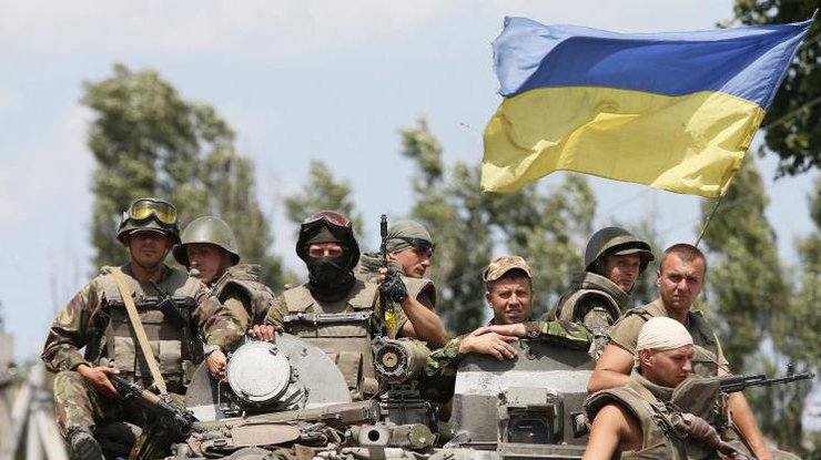 На Донбассе украинские военные были вынуждены открыть огонь