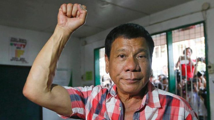 Президент Филиппин Родриго Дутерте снова оскандалился