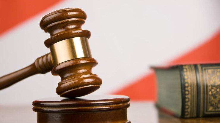 Законом предусматривается увеличение окладов судей в 6 раз