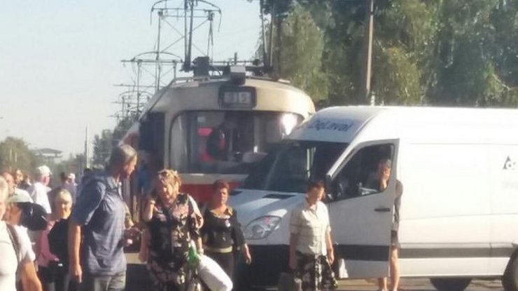 В Киеве трамвай попал в аварию