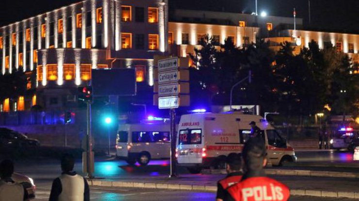 Стрельба в Стамбуле: погибли 35 человек