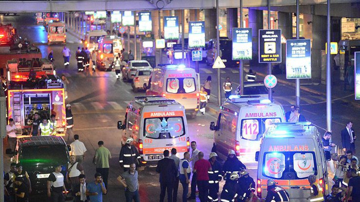 Теракт в Стамбуле: идентифицированы 35 погибших, 24 из них - иностранцы 