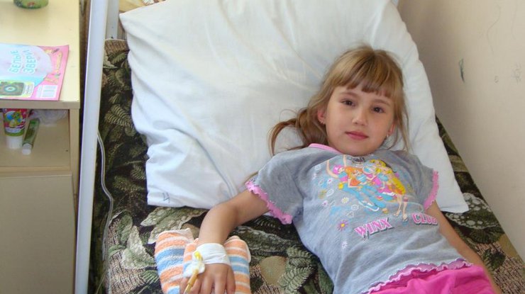 В Житомире 13 школьников госпитализированы с пищевым отравлением