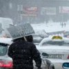 Снег в Украине: в четырех областях ограничено движение транспорта 
