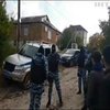 В окупованому Криму російські силовики вдерлися до помешкань кримських татар (відео)