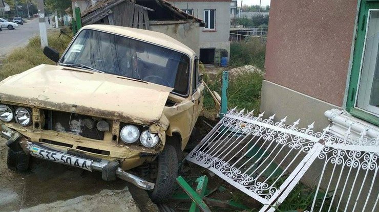 Под Одессой водитель насмерть сбил трех бабушек на лавочке 