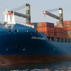 Возле Нигерии пираты похитили экипаж морского контейнеровоза 