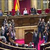 Испания приостанавливает автономию Каталонии в ответ на провозглашение независимости