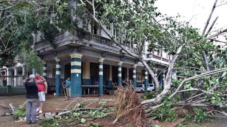 Последствия урагана "Ирма", от которого недавно пострадала Куба
