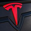 Tesla: в сеть "слили" фото первого беспилотного грузовика 