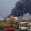 В России взорвался нефтеперерабатывающий завод, есть погибшие 