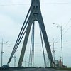 В Киеве ограничили движение по Московскому мосту 