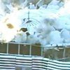 Зрелищное видео: в США мощным взрывом снесли футбольный стадион